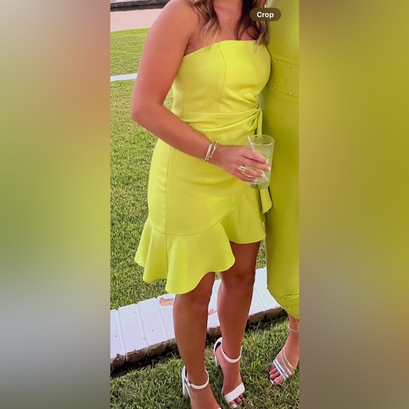 DO+BE Yellow Green Dress - Picture 2 of 2